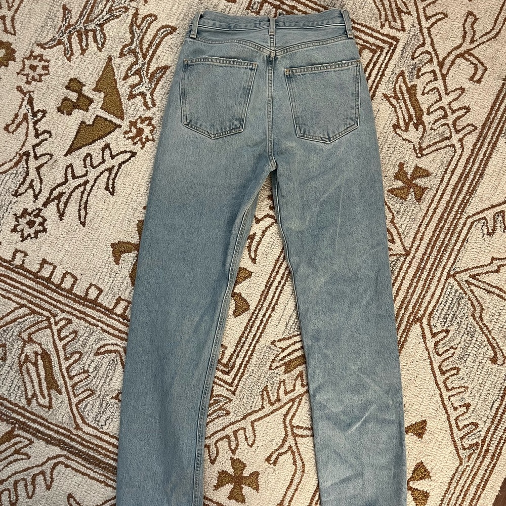 Agolde Light to Medium Wash 90s High Rise Straight Leg Jeans - Picture 5 of 8